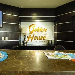 Golden House & Convention Center ** Santo Domingo